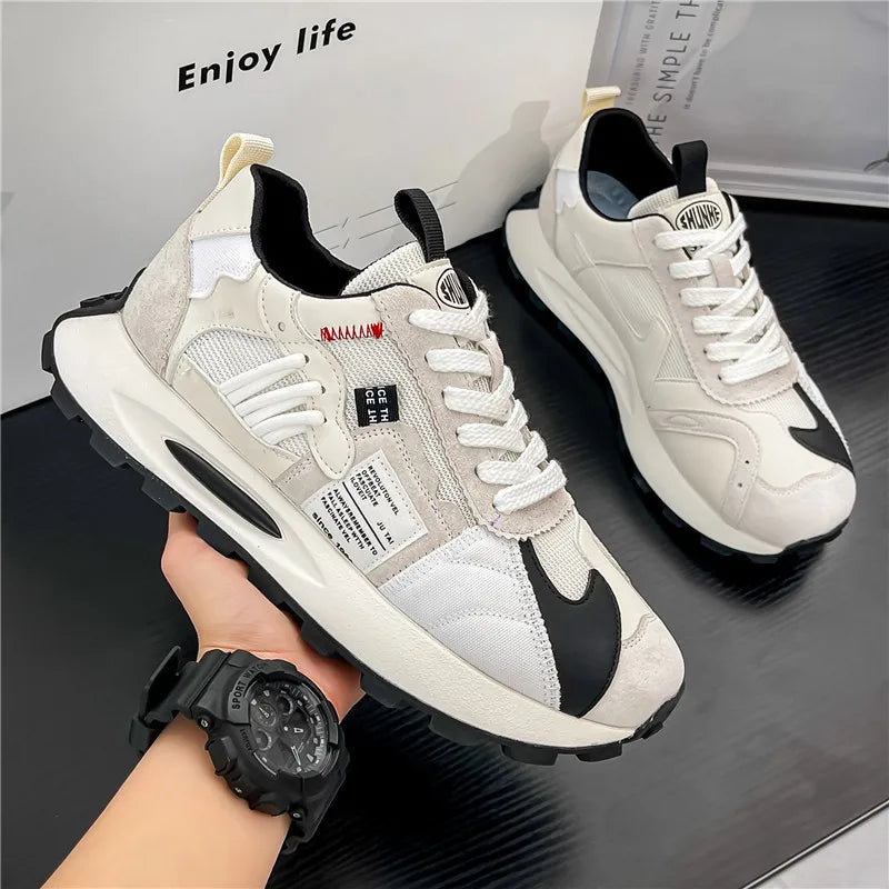 Sandro | Retro Sneakers Outdoor Da Uomo Dal Carattere Deciso
